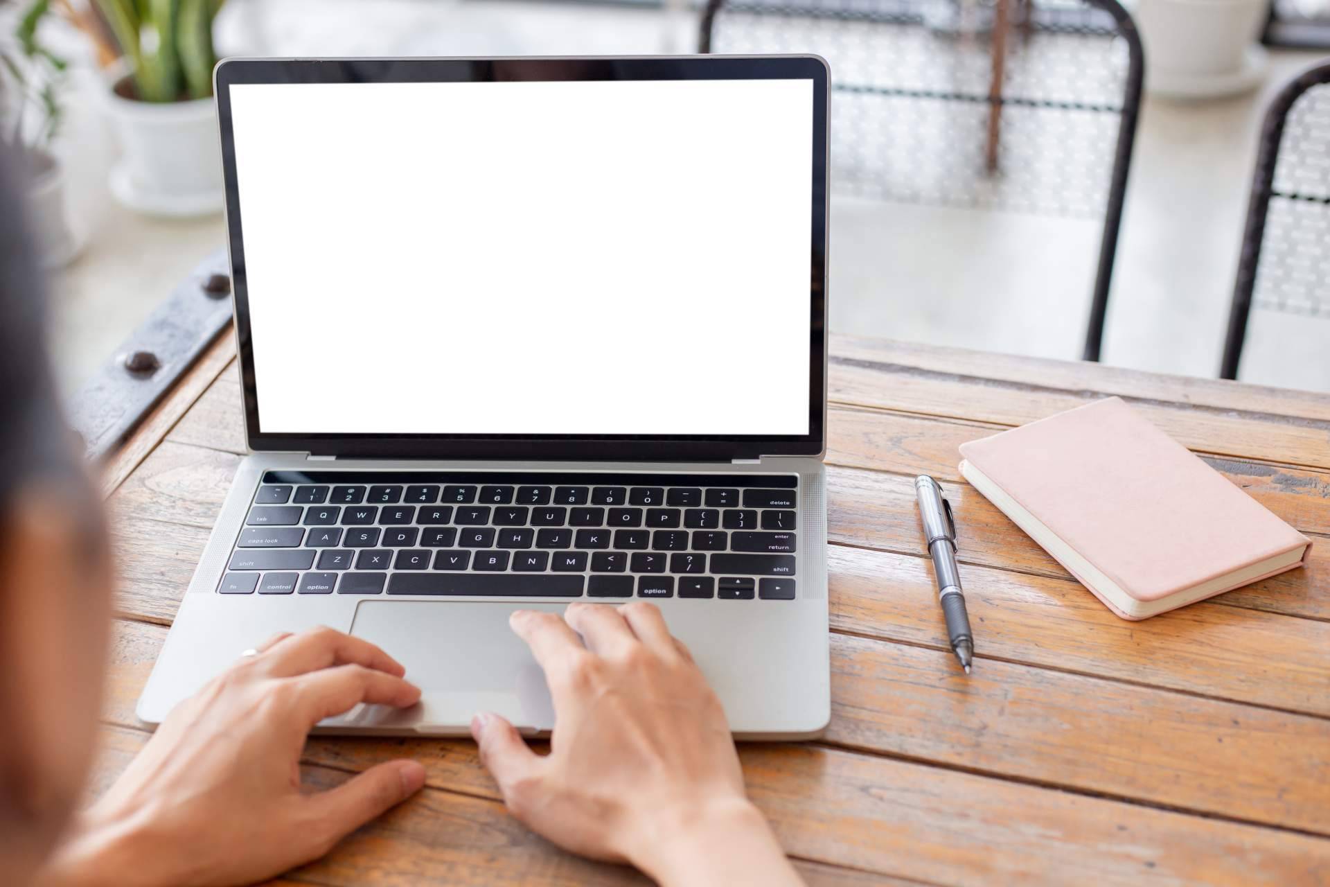 ¿Dónde pedir partida de nacimiento online?, la solución que ofrece RegistroCivil Online