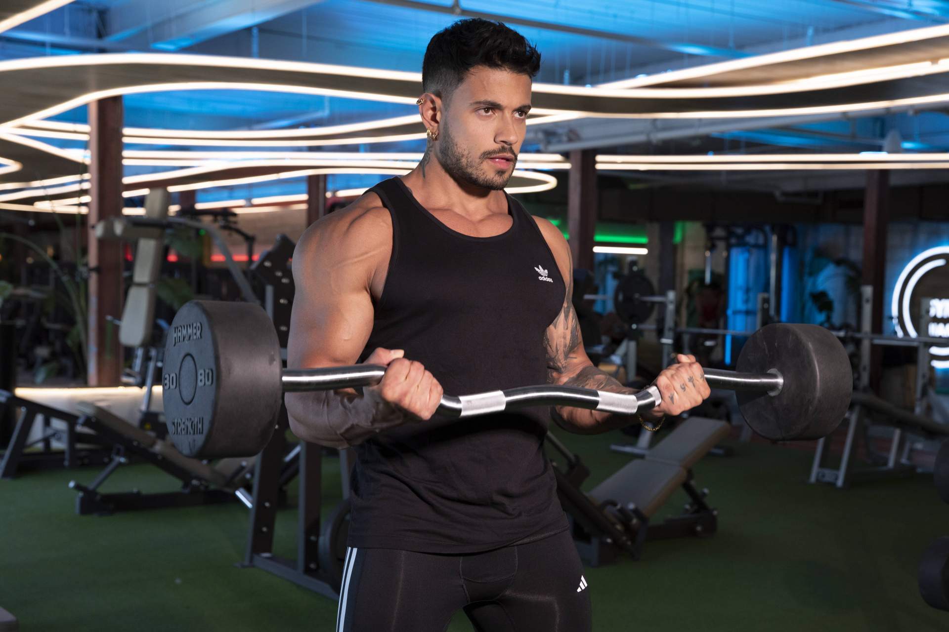 El creador de contenido e influencer Alejo Ospina lanza una nueva plataforma de ‘Vida Fitness’