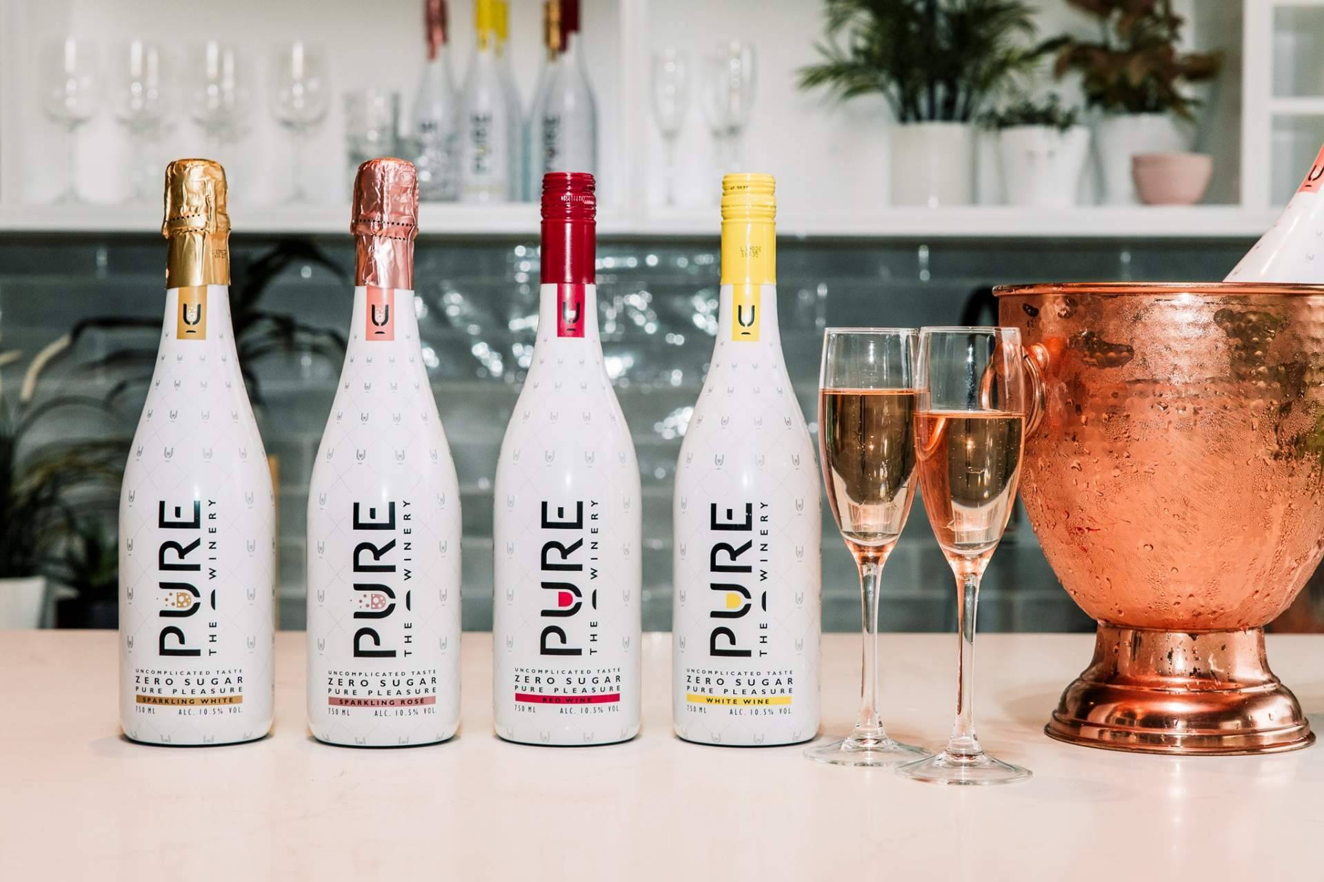 Disfrutar del placer de PURE The Winery, uno de los primeros vinos 0 % azúcar