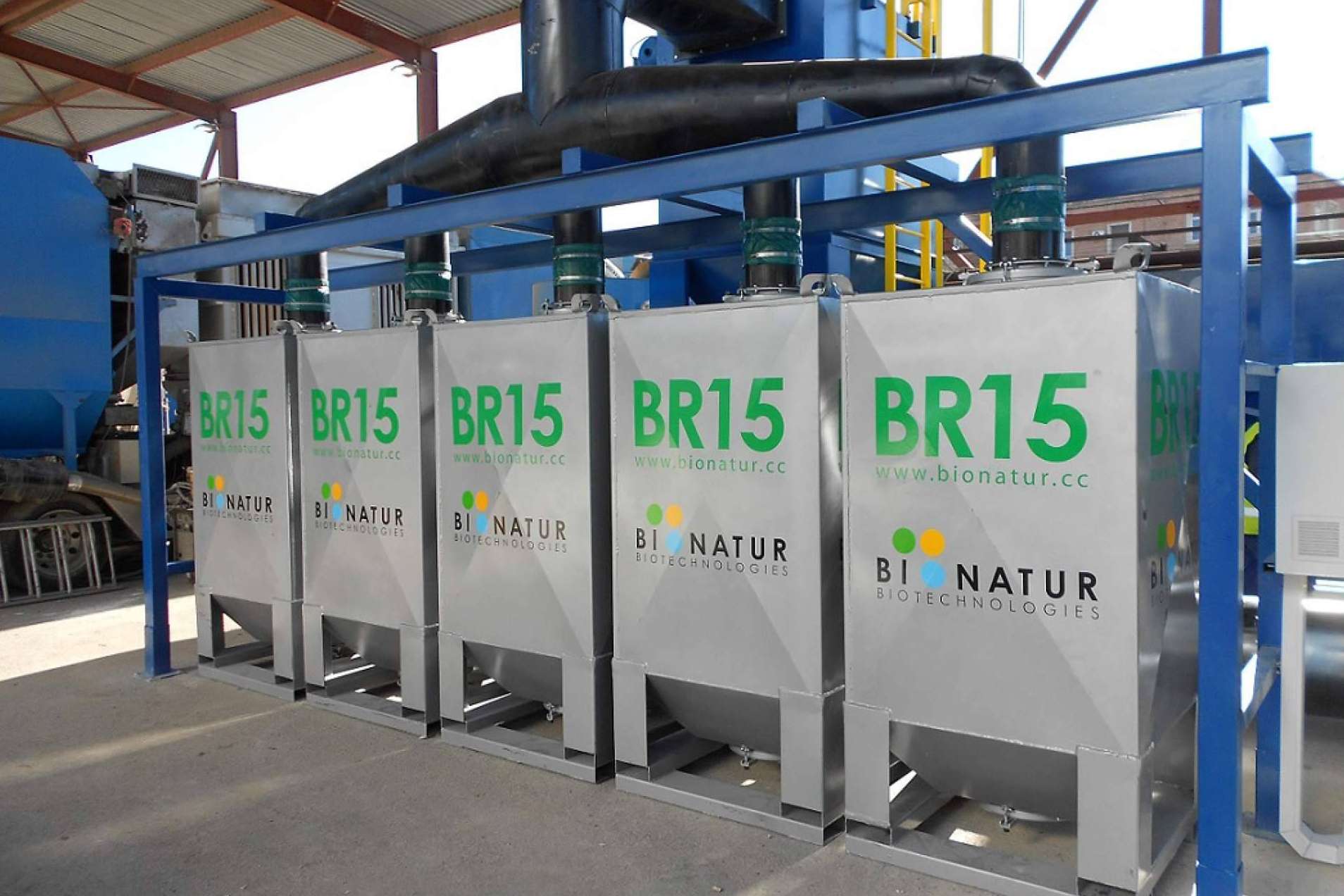 Bionatur Medio Ambiente elimina los principales productos contaminantes en la industria