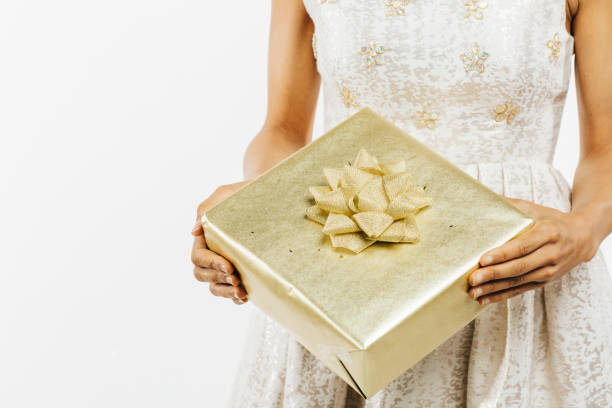 Declaración de la renta: la multa que te puede poner Hacienda si no declaras tus regalos de boda