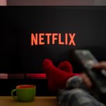 Netflix oculta su plan básico sin anuncios para relucir su suscripción con publicidad