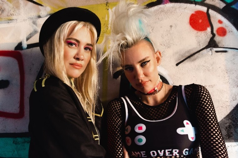 La artista internacional de C-Pop Tia Lee (Lee Yu Fen) lanza la primera remezcla de "Goodbye Princess" en colaboración con el dúo de superestrellas DJ NERVO