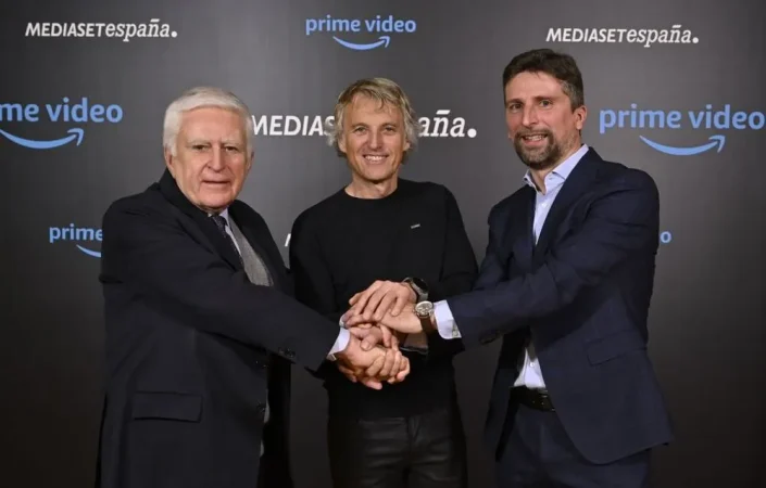 Jesús Calleja irá al espacio de la mano de Amazon y Mediaset