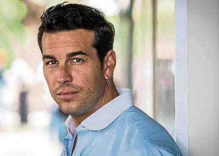 Mario Casas, el hombre más deseado de España: estas han sido todas sus novias