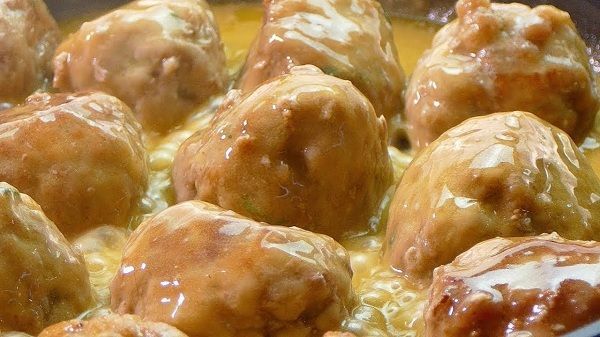 Albondigas de pollo en salsa de cebolla Merca2.es