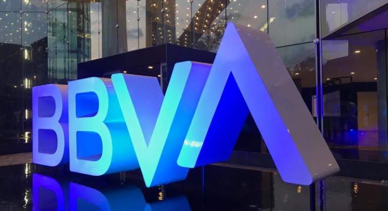 La cuesta de septiembre llega cargada de comisiones bancarias 2 Merca2.es BBVA 770 1 Merca2.es