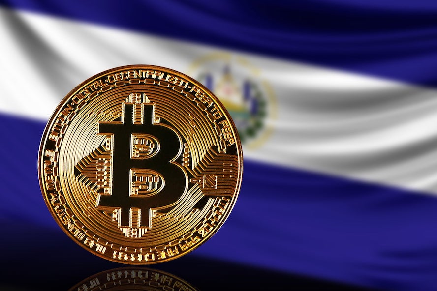 ¿Corre peligro la «Ley Bitcoin»? El Salvador no confía en la criptomoneda