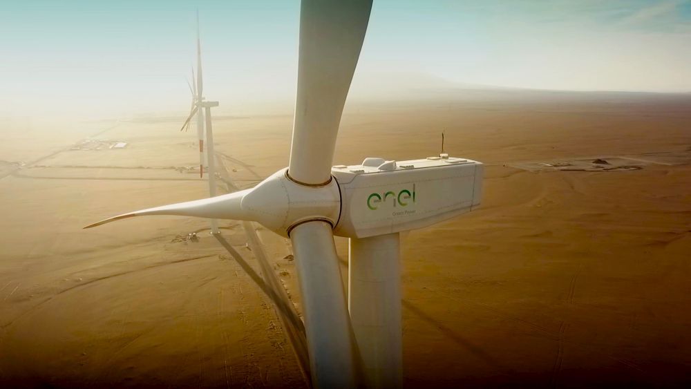 Enel da un nuevo acelerón en renovables para frenar el arma secreta de Iberdrola