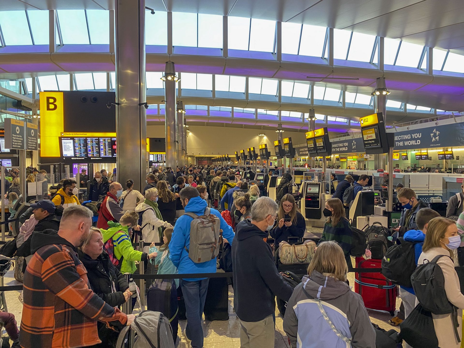 El pesimismo de Heathrow marca el rumbo de IAG y Ferrovial