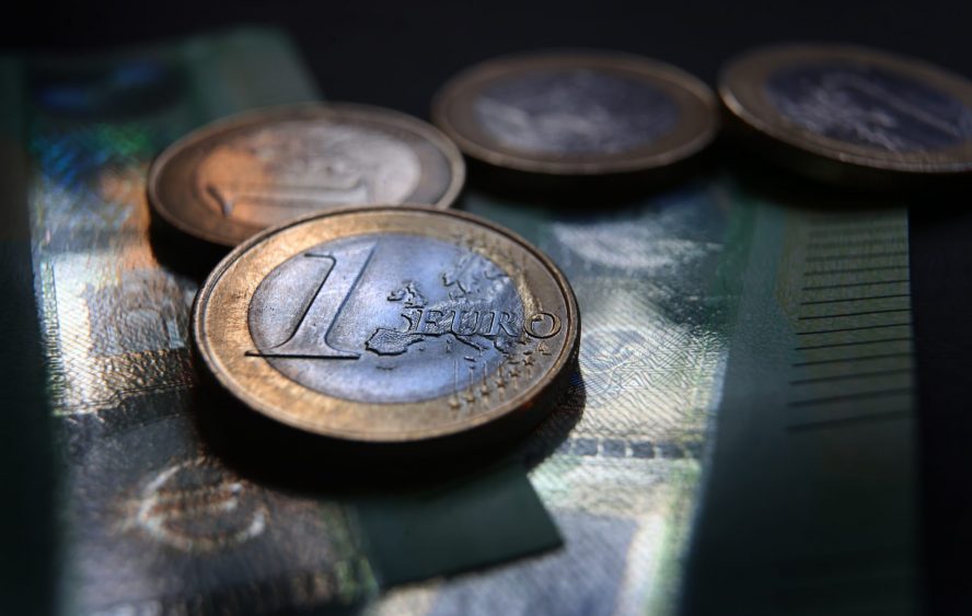 Una Europa tranquila ve esfumarse otra oportunidad de reavivar el euro