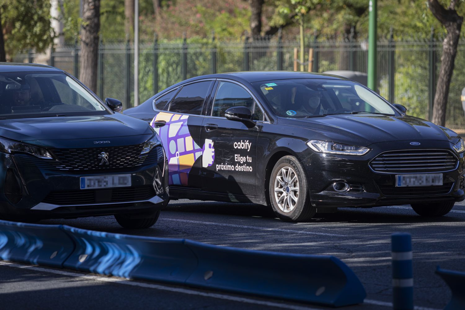Uber obtiene su primera victoria frente al taxi en Barcelona