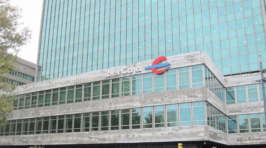 La persuasión de Ibercaja: así es el truco de los fondos de inversión de la banca