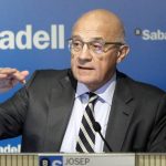 Banco Sabadell ‘aprieta’ a los clientes no fidelizados con la comisión de mantenimiento