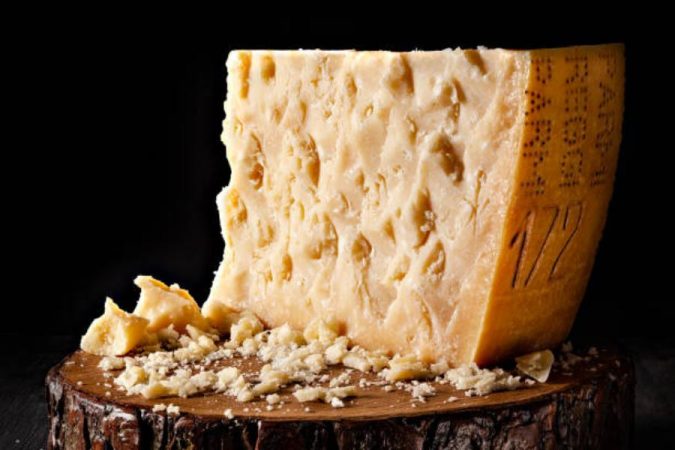 Mejores quesos para pasta: Parmigiano Reggiano