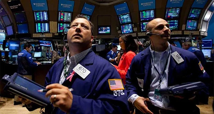 Vanguard, BlackRock, Fidelity y JP Morgan, los más expuestos al impago de EE UU 1 Merca2.es EE UU debate sobre la prohibición de las posiciones bajistas