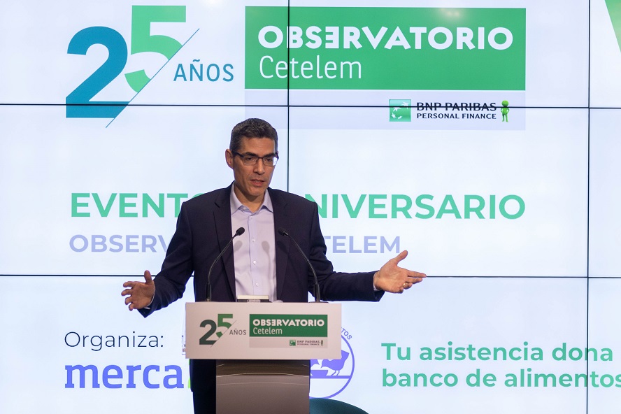 Tres visiones en el marco de los 25 años del Observatorio Cetelem