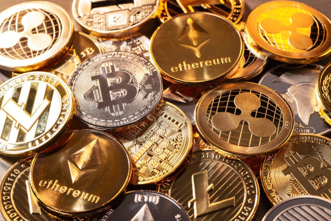 Cardano v.s. Ripple: ¿cuál será la sexta cripto más valiosa del mercado?