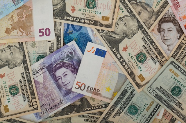 Análisis del dólar, euro y libra para cierre de 2022