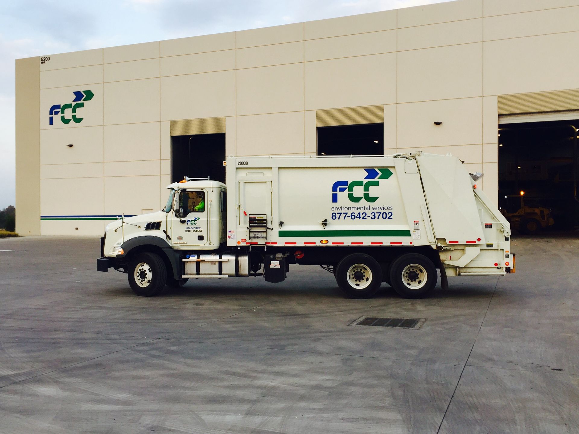 FCC se mantiene en la tendencia alcista, busca mantenerse por encima de los 11 euros