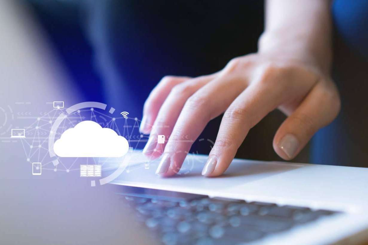 CEESA sobre las ventajas del modelo software CRM de trabajo