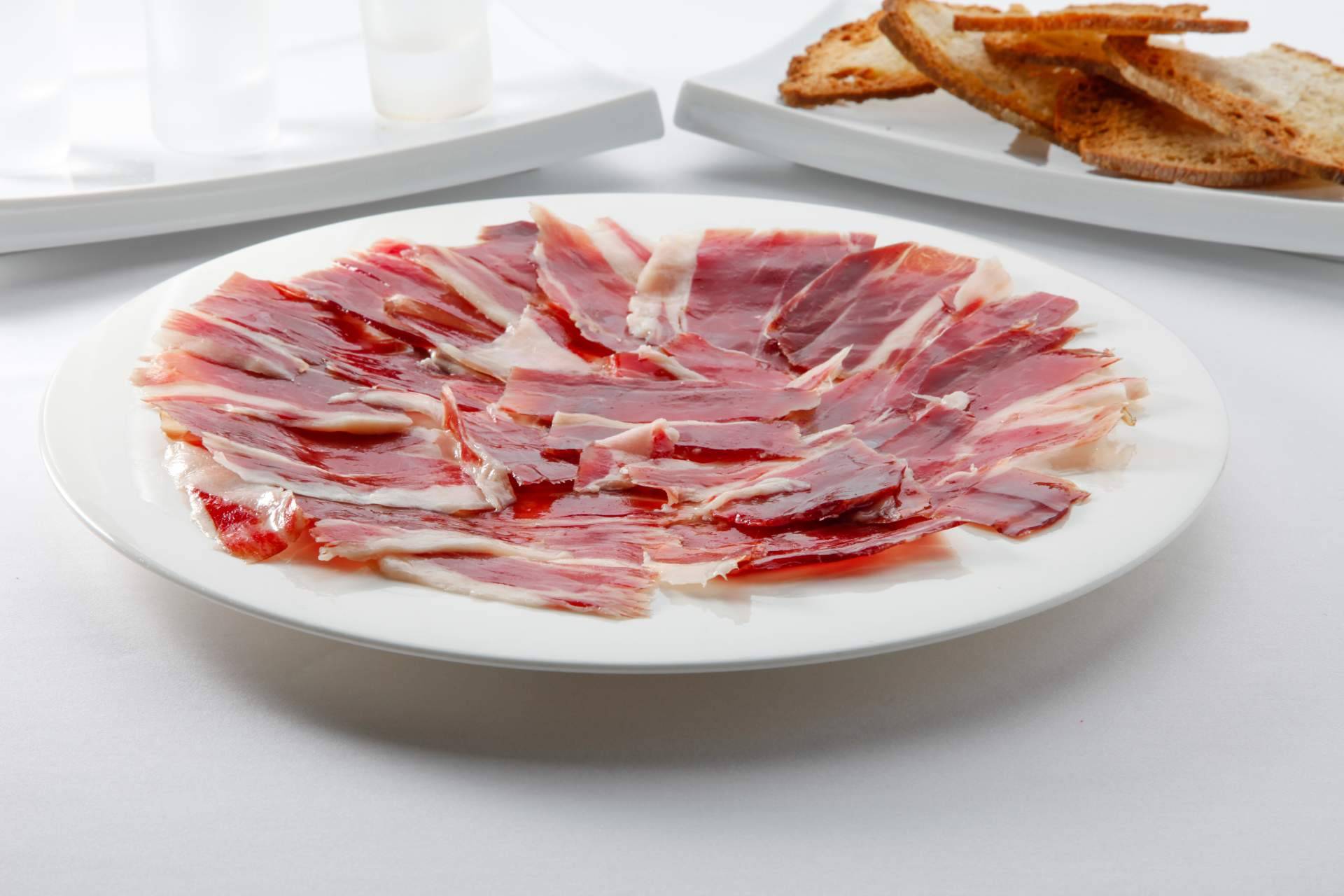 Recomendaciones para elegir un jamón ibérico para Navidad