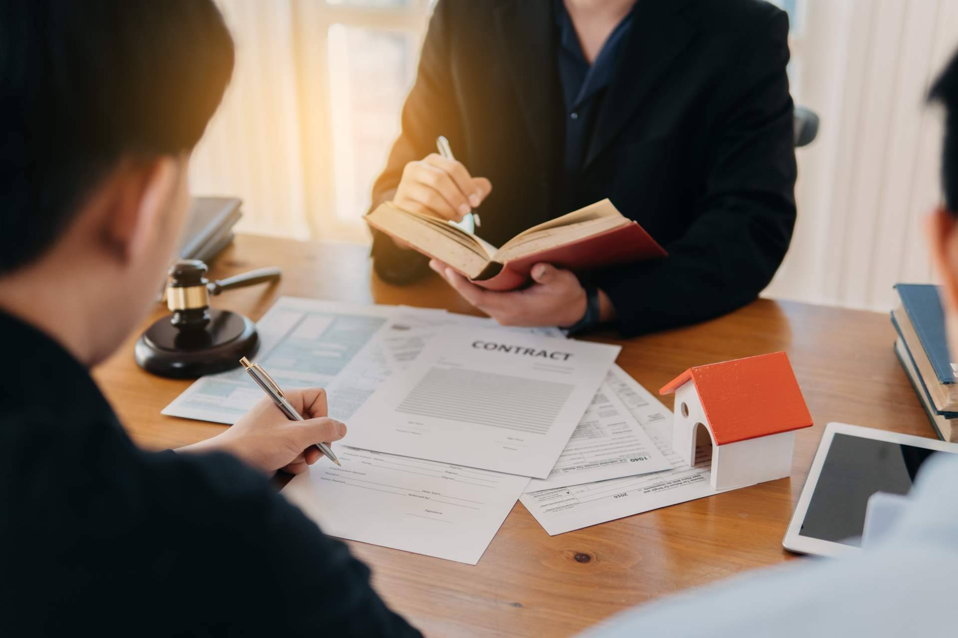 La importancia de contar con un asesor inmobiliario para encontrar la vivienda ideal
