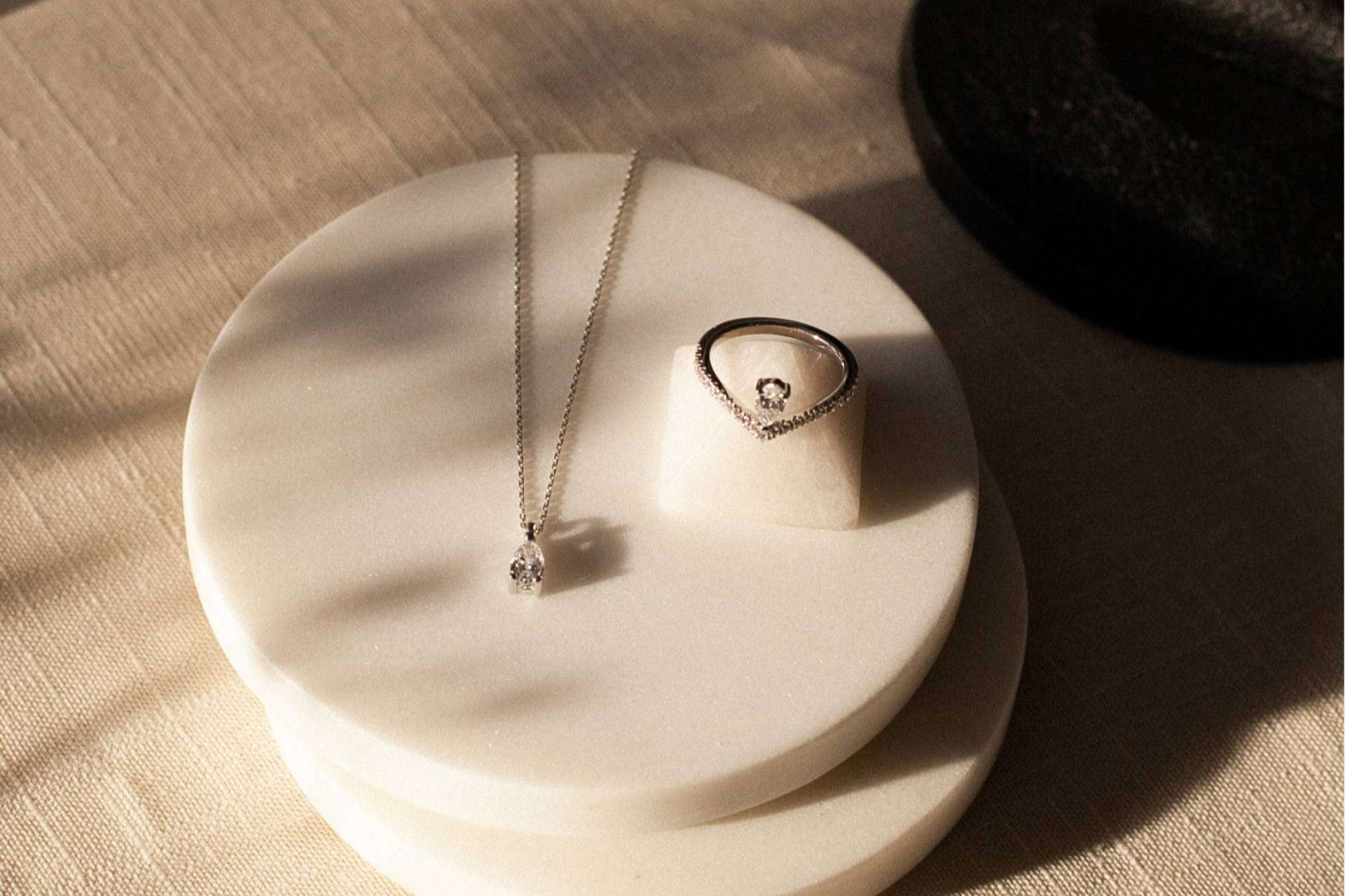 Un anillo de compromiso, el regalo navideño ideal