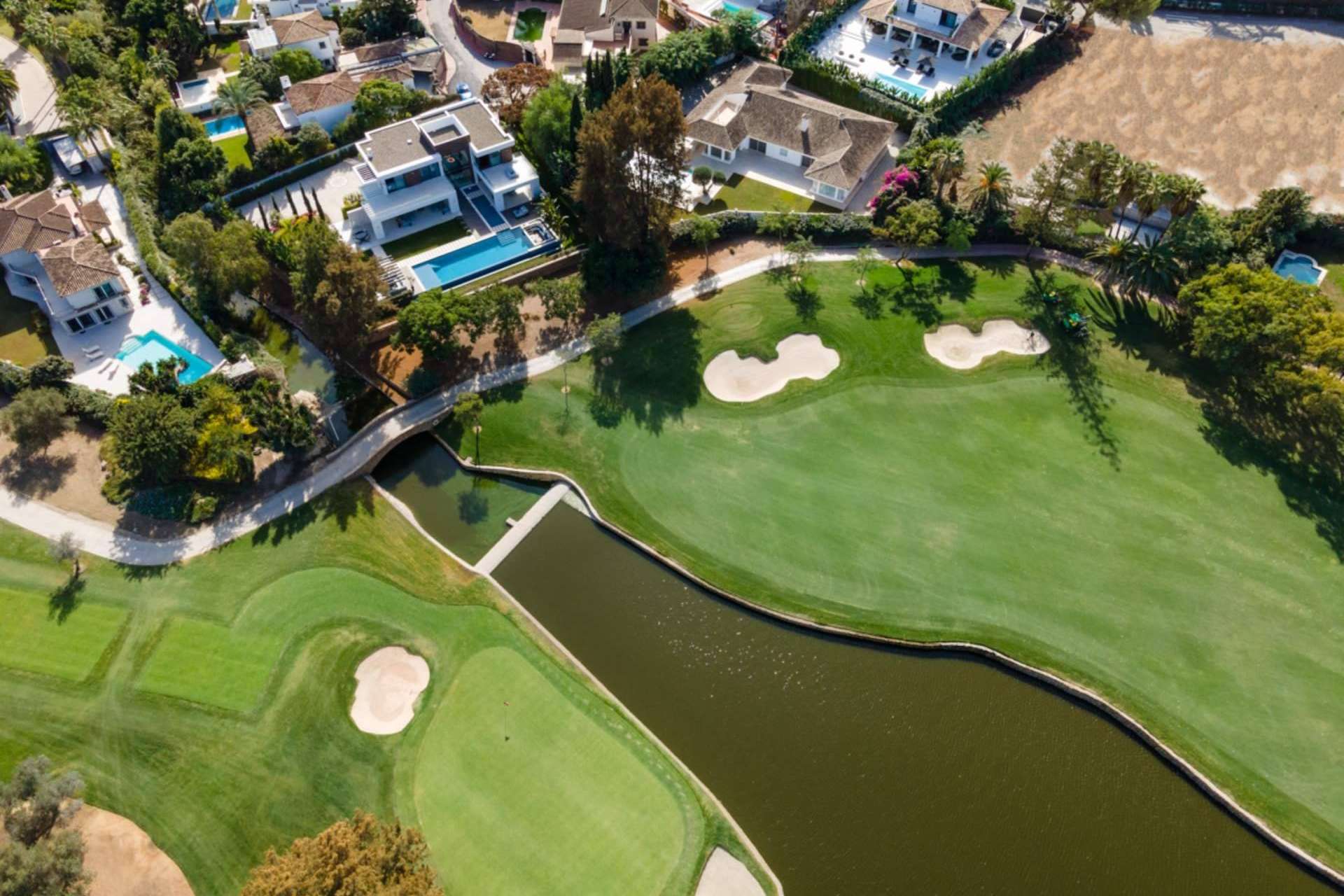 Nueva Andalucía, una zona de gran éxito en la Costa del Sol
