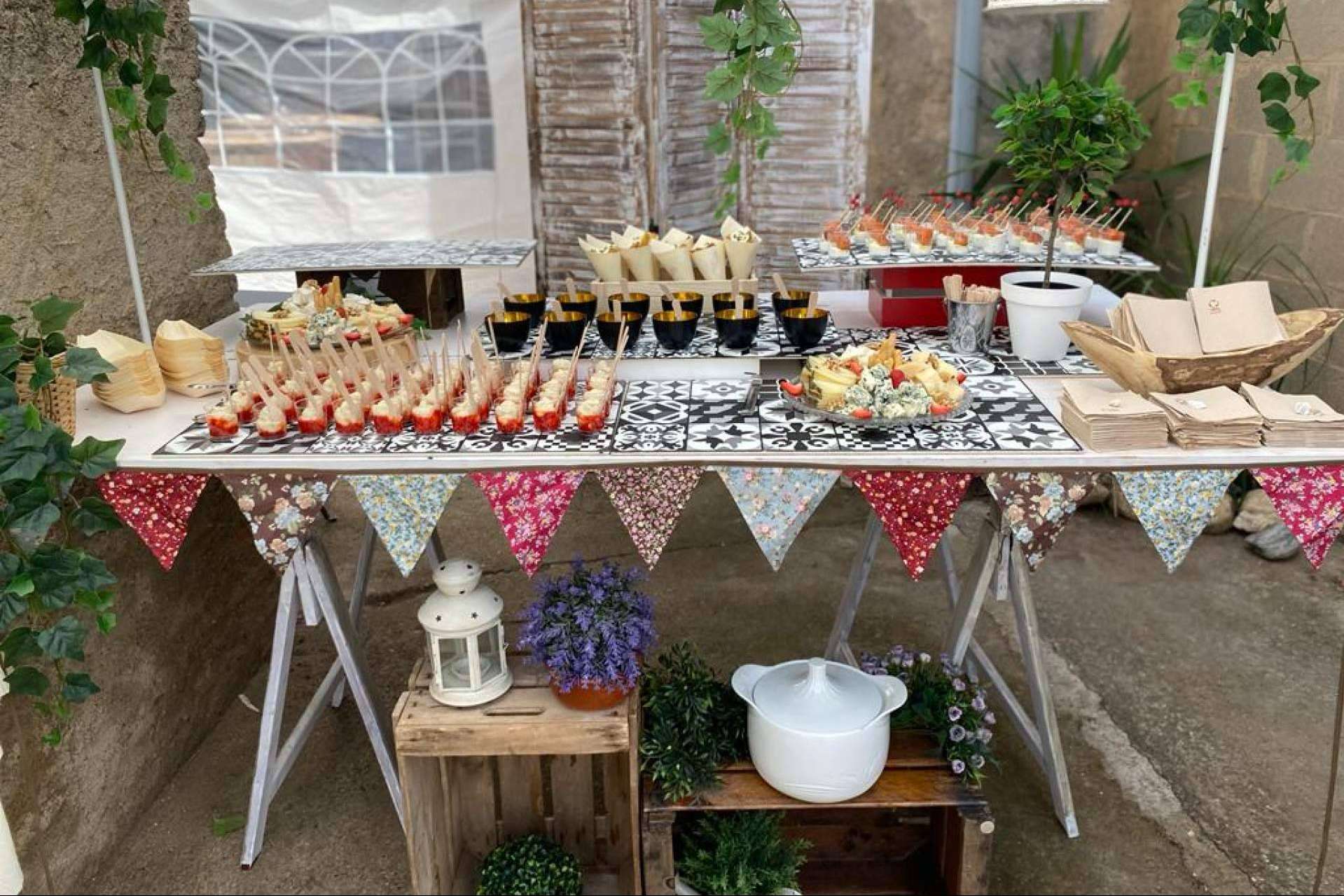 Contratar un catering para bodas en Just Royal BCN