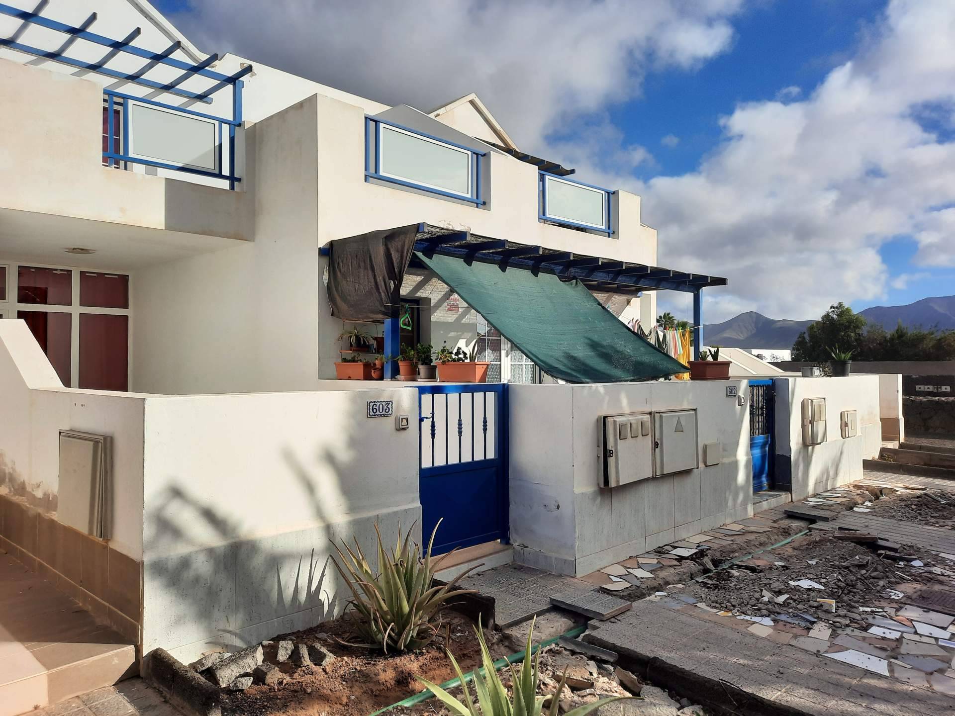 Eactivos.com, la plataforma de subastas y sus más de 40 apartamentos con garaje en una urbanización de Lanzarote