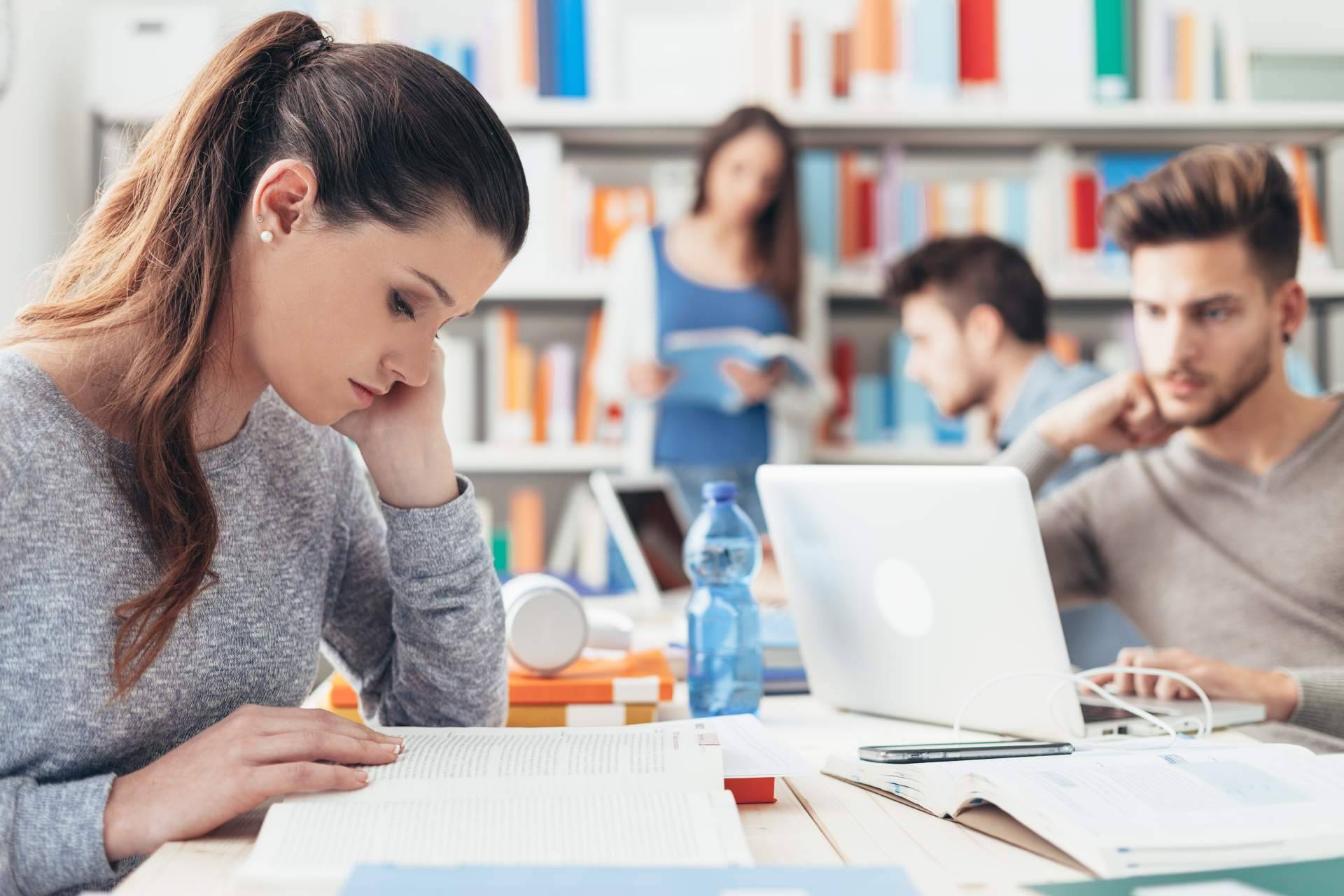 ¿Cuáles son las especialidades de las oposiciones de secundaria en La Rioja?