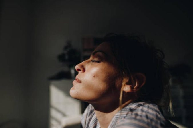 Estos son los problemas de salud que causan el vivir en España 5 Merca2.es Cuánta vitamina D necesito para el cuerpo
