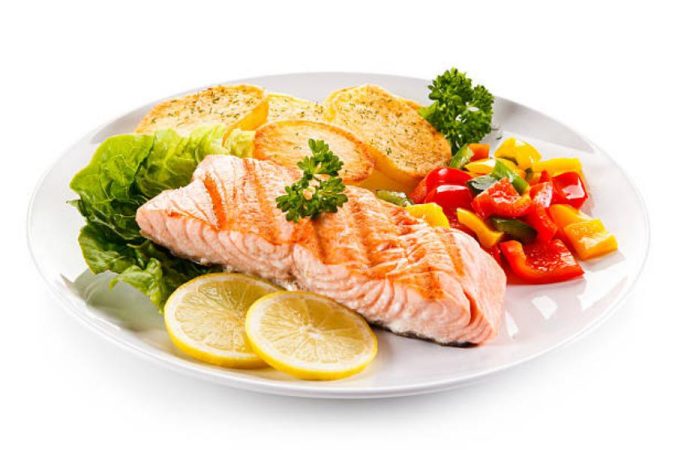 Beneficios de cocinar el salmón en microondas