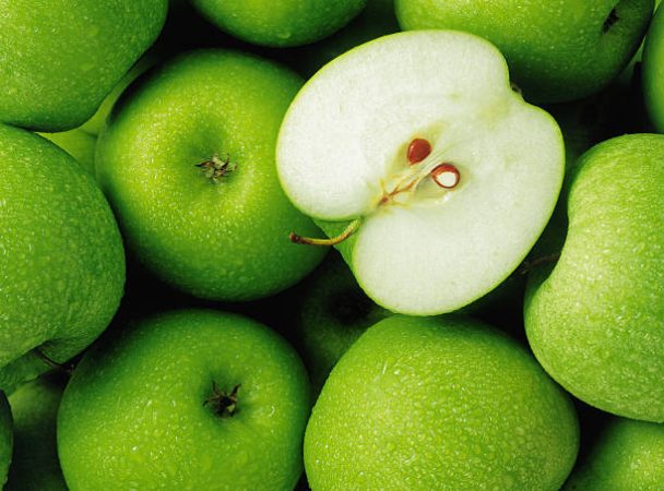 Qué peligro pueden ocultar las manzanas