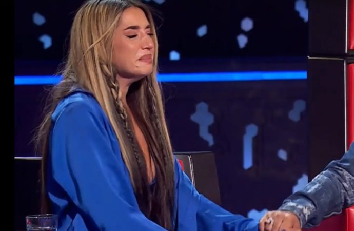 Lola Índigo llora desconsoladamente tras la actuación de Sergio