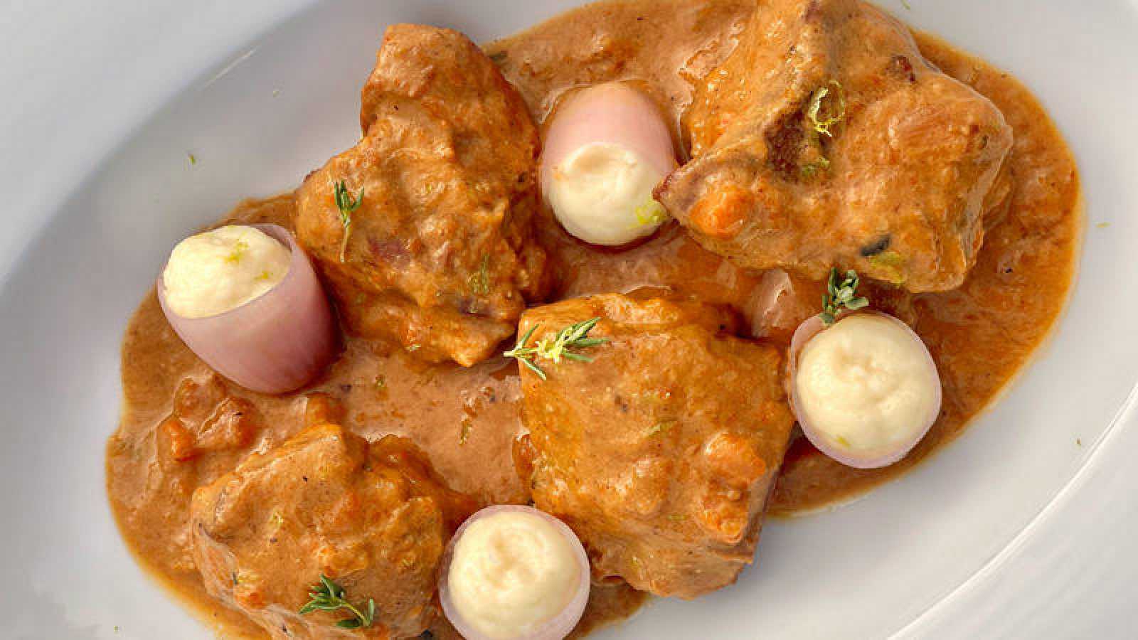 La salsa navideña irresistible para tu pavo guisado
