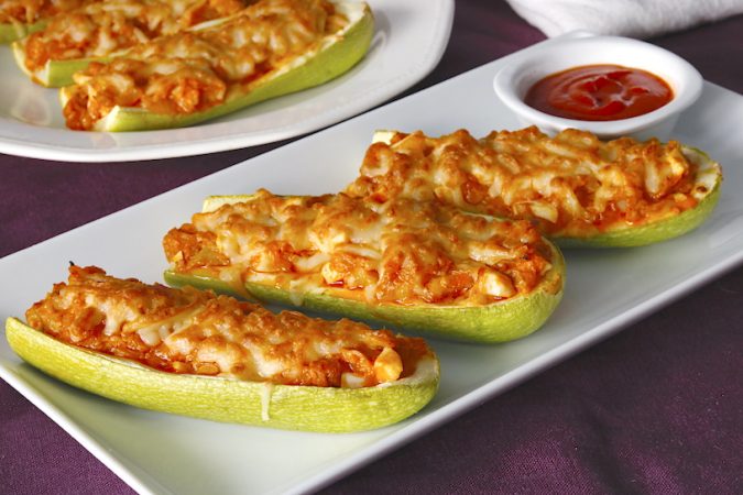 Calabacines rellenos, una de las deliciosas recetas al horno
