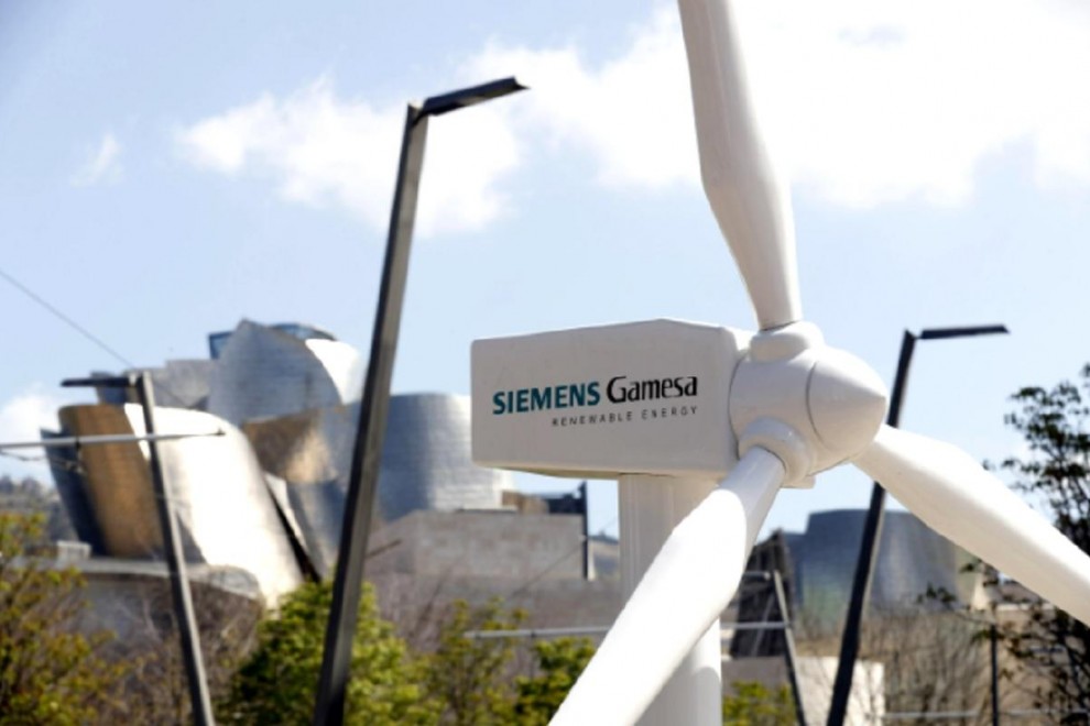 Siemens remonta gracias al megaproyecto en Reino Unido mientras cierra fábricas en España