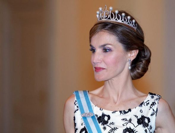 La simbología de la tiara