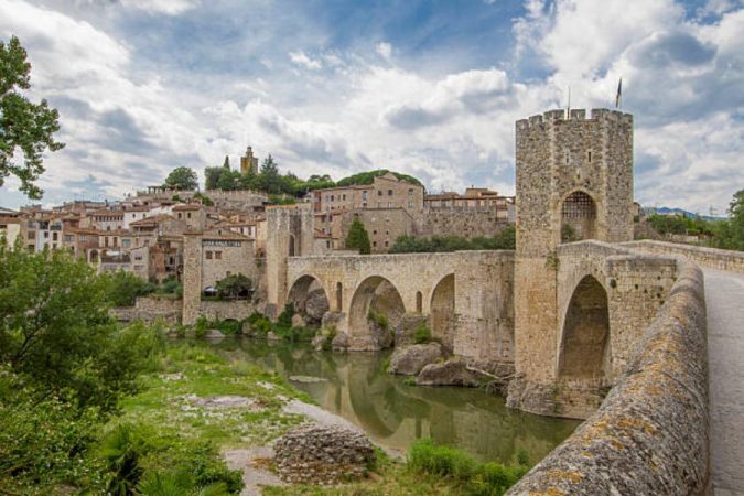 Pueblos más antiguos de España: Besalú (Girona)