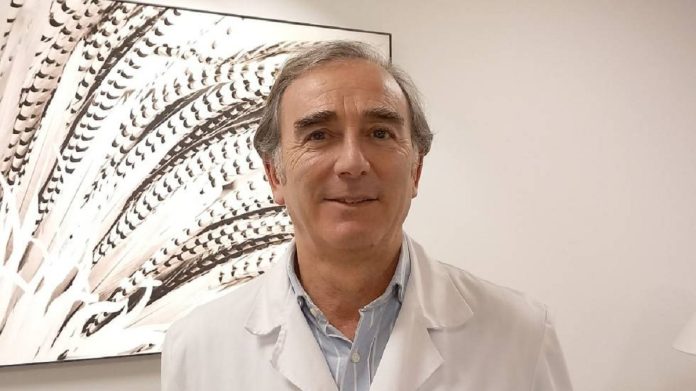 Doctor Julio Álvarez Bernardi, jefe de Cirugía de la Unidad de la mujer del Hospital Ruber Internacional