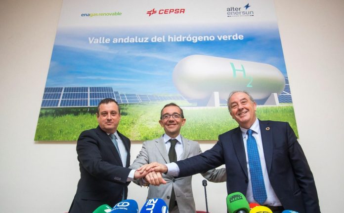 Enagás Renovable y Alter Enersun, nuevos aliados de Cepsa en el Valle Andaluz del Hidrógeno Verde