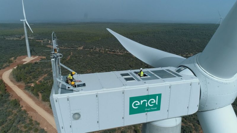 Aerogenerador de Enel, matriz de Endesa