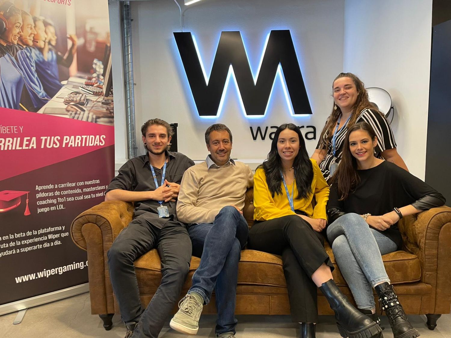 Wiper y la Universidad Camilo José crearán entrenadores oficiales de League of Legends