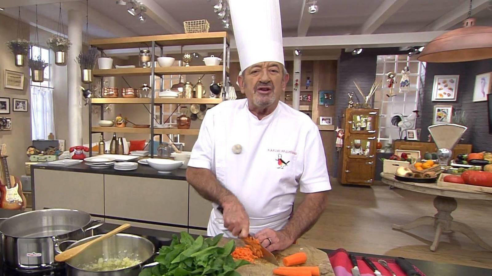 Karlos Arguiñano cocinando