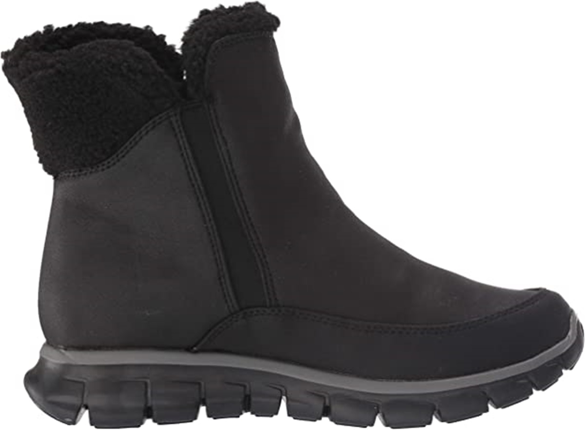 Cómodas, calentitas y rebajadas: así son las botas de Skechers en Amazon que no te quitarás esta temporada