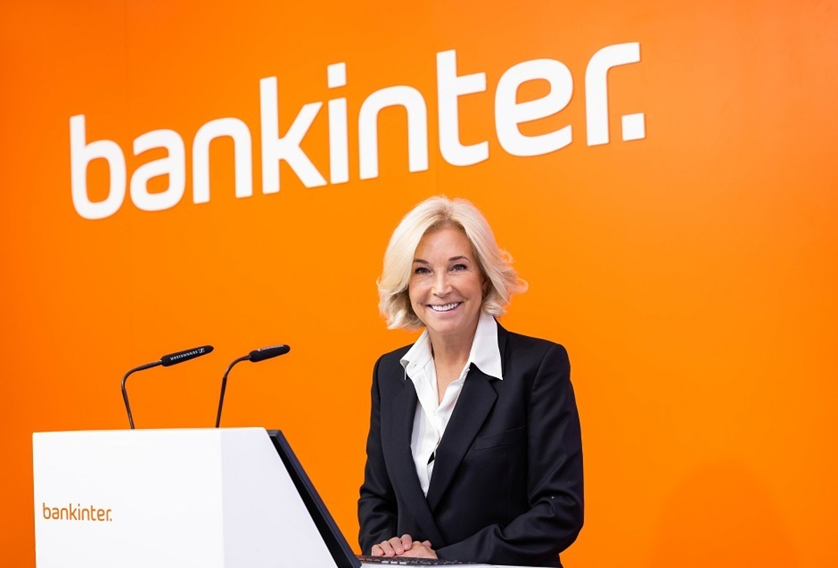 La tarjeta de Bankinter y Aena para obtener descuentos y más ventajas en los aeropuertos de España