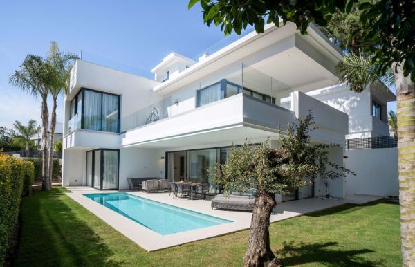Chalets de lujo a pie de playa por 20.000 euros para darse un capricho