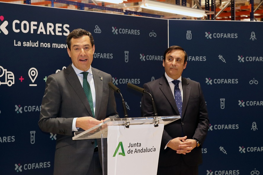 Cofares inaugura su nuevo centro de distribución en Linares junto con el presidente de la Junta de Andalucía